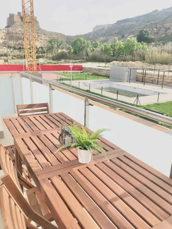 Precioso Piso Monzon Terraza, Parking,Piscina,Zona De Juegos มอนซ็อน ภายนอก รูปภาพ